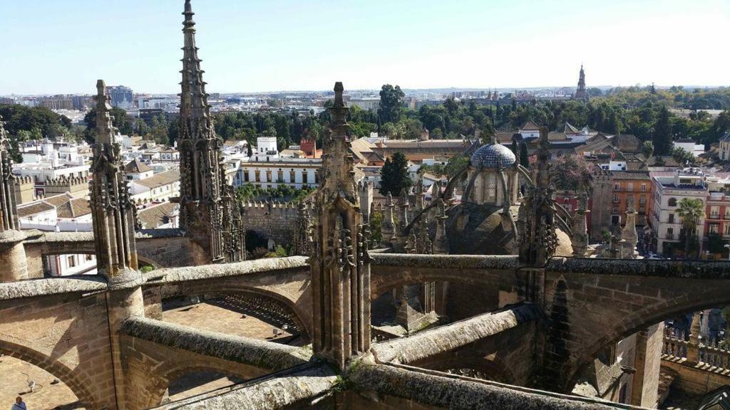 Loft Aire Sevilla Cathedral Bagian luar foto