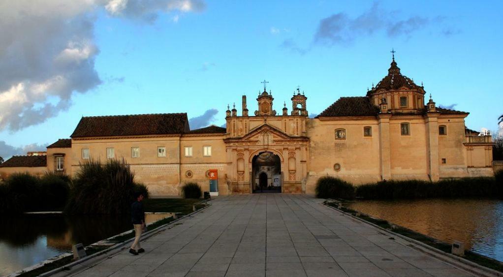Loft Aire Sevilla Cathedral Bagian luar foto