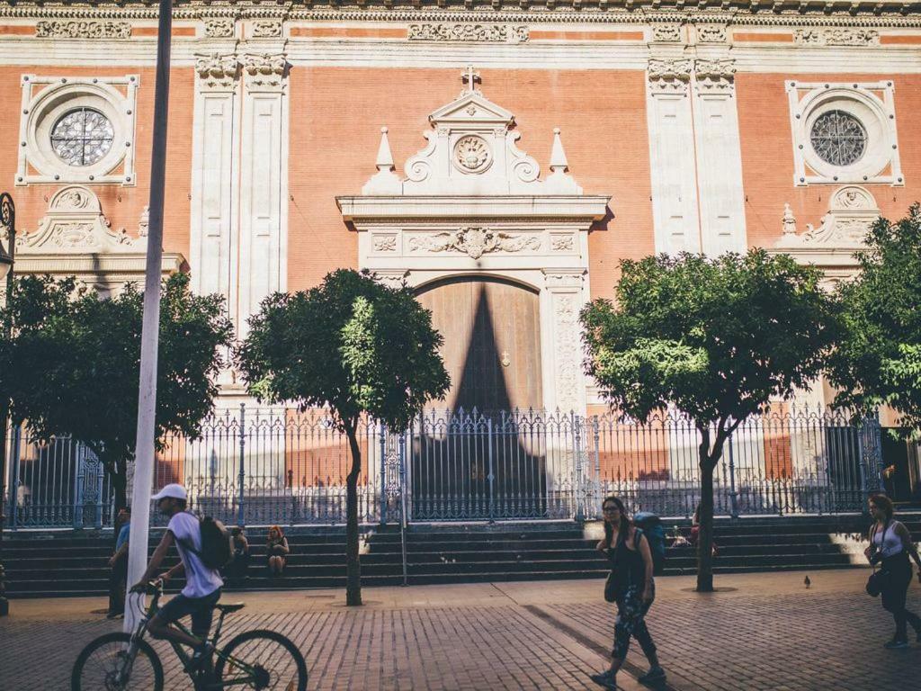 Loft Aire Sevilla Cathedral Bagian luar foto